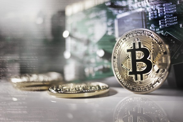 Bitcoin (BTC) cryptocurrency logo